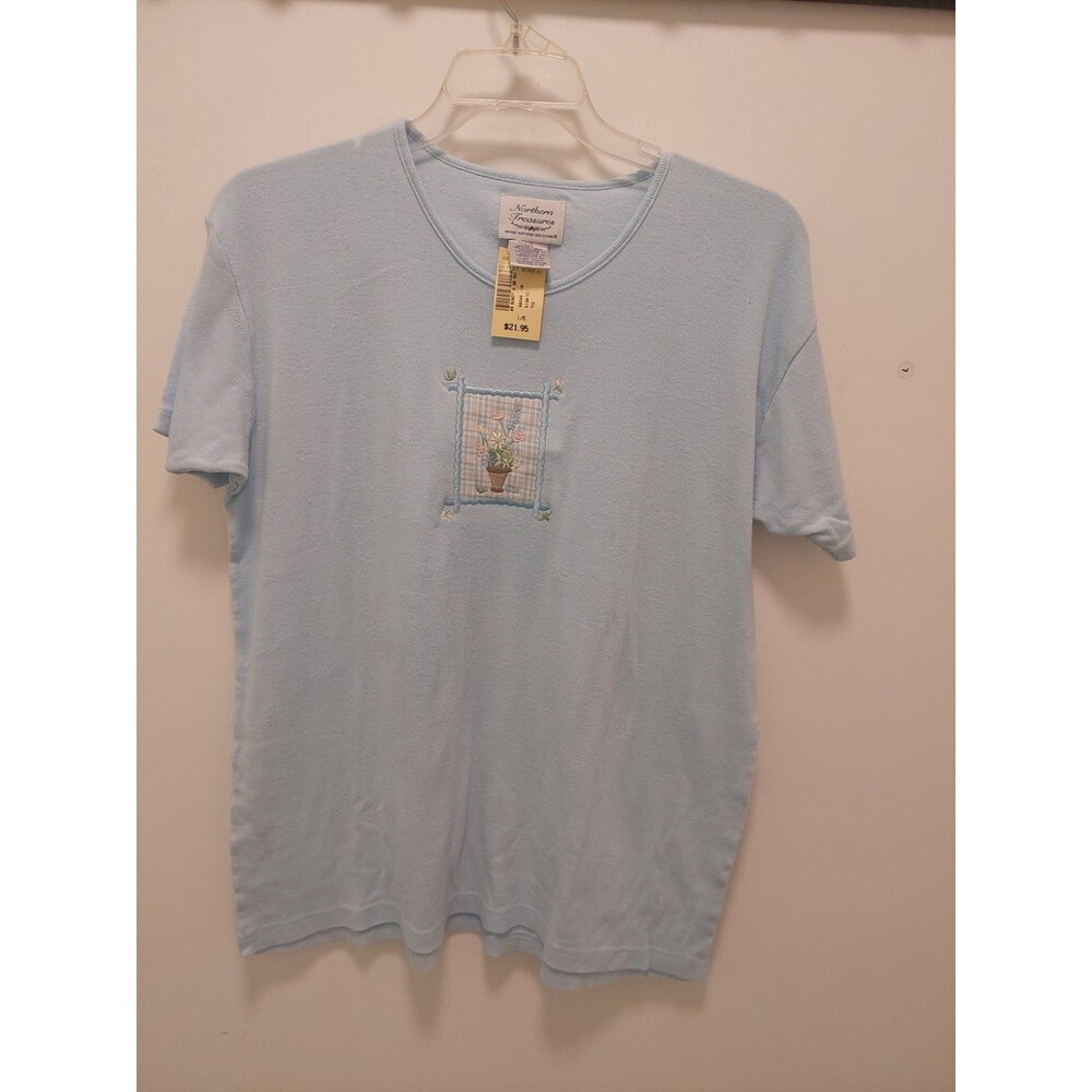 Northern Reflections  Top NWT Blue With Flower Pot Grandma Core size L